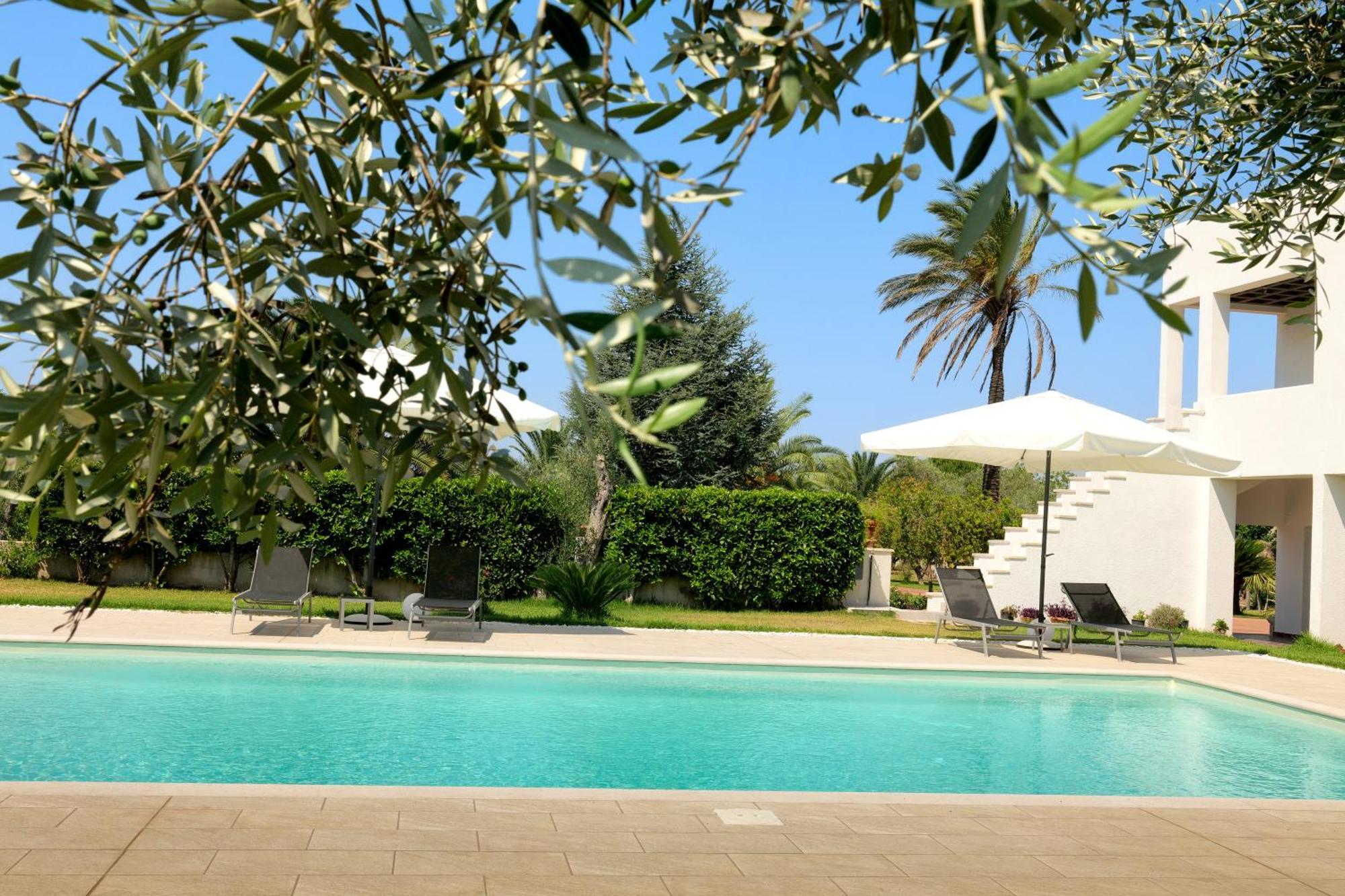 Tenuta Ricco With Pool And Garden Cursi Εξωτερικό φωτογραφία